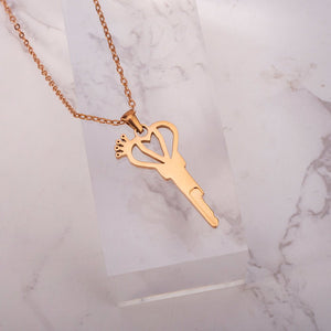 Queen Heart Shaped Key Necklace - Personalized Letters - Oxy - shop