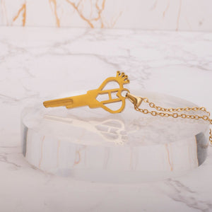 Queen Heart Shaped Key Necklace - Personalized Letters - Oxy - shop
