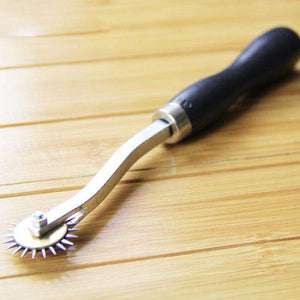 Stimulator tickler - Wartenberg Pinwheel - Oxy-shop