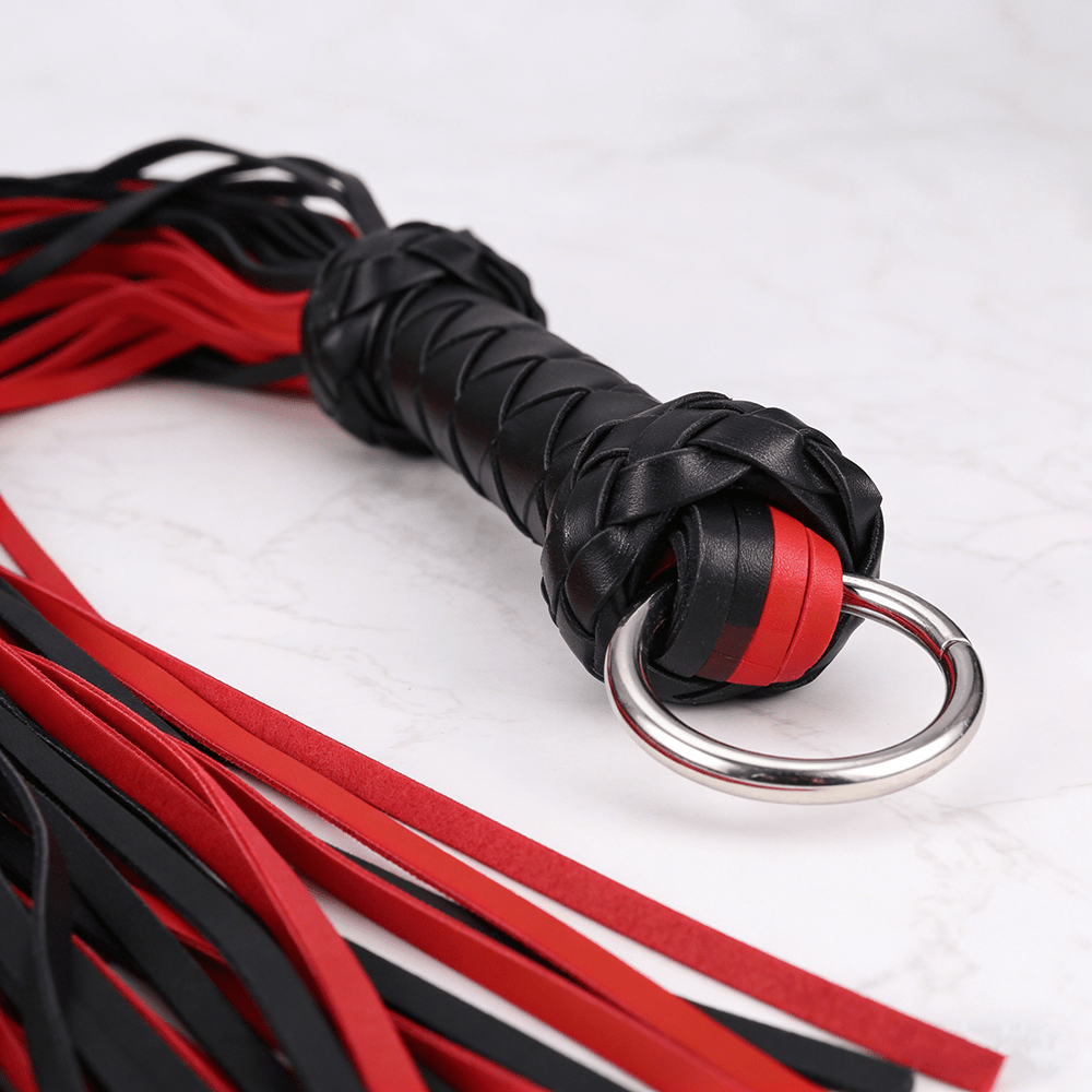 Red Oath – Rope or PU Flogger - Oxy - shop