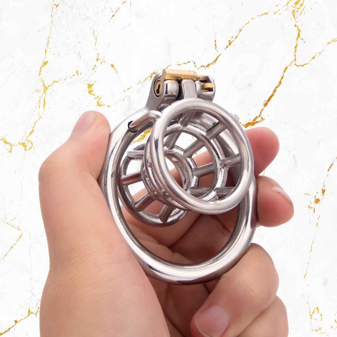 CH54 - Inverted Sissy Chastity - Bury it - Oxy-shop