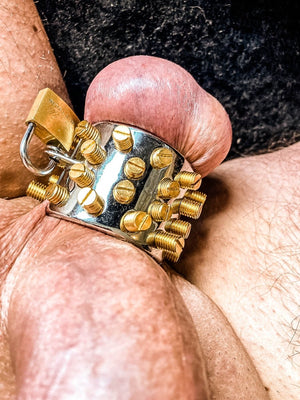 Kelle's Teeth - Long Teeth / Femdom CBT device - Oxy-shop