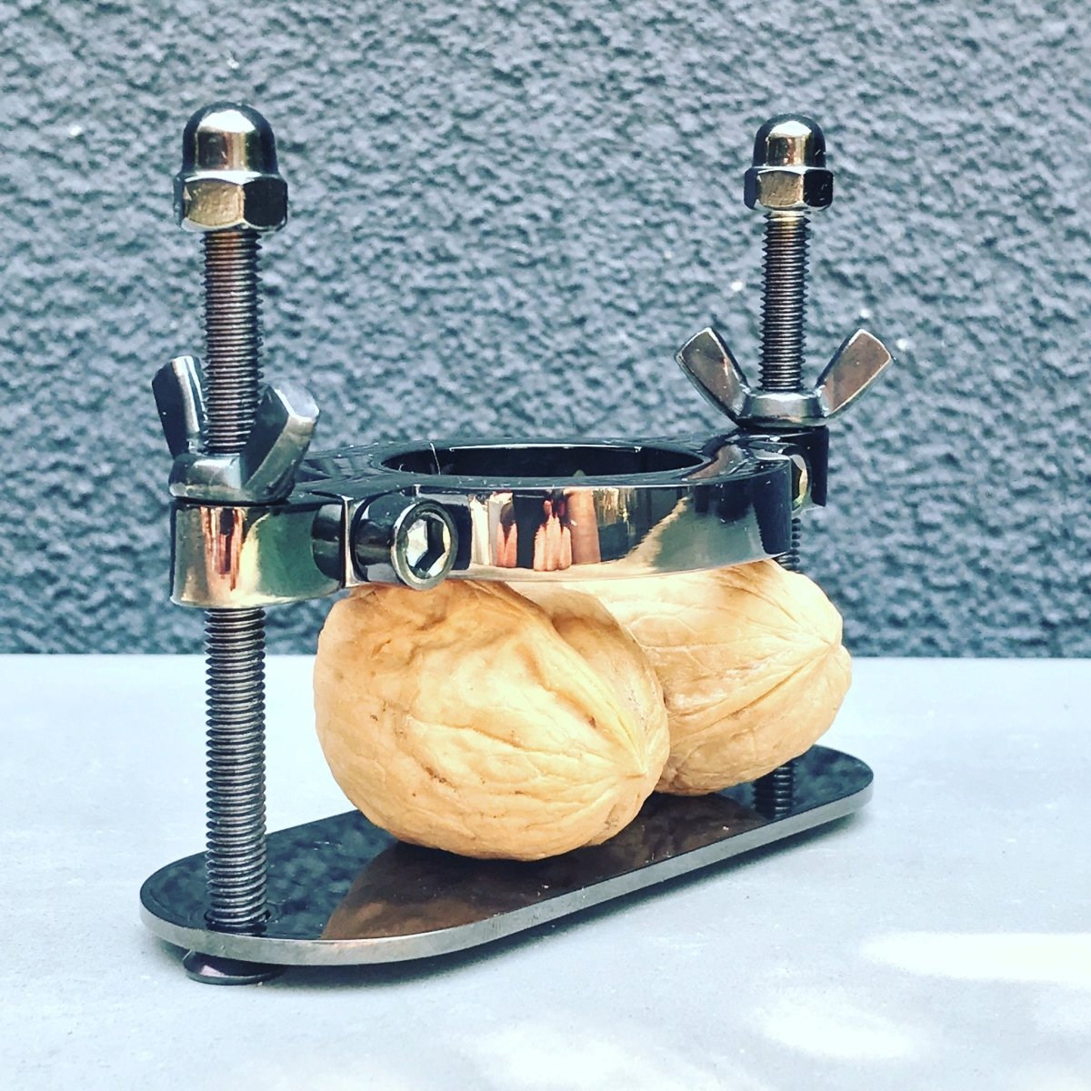 Stainless Steel Ball Smasher / Squeezer / Crusher - Oxy-shop