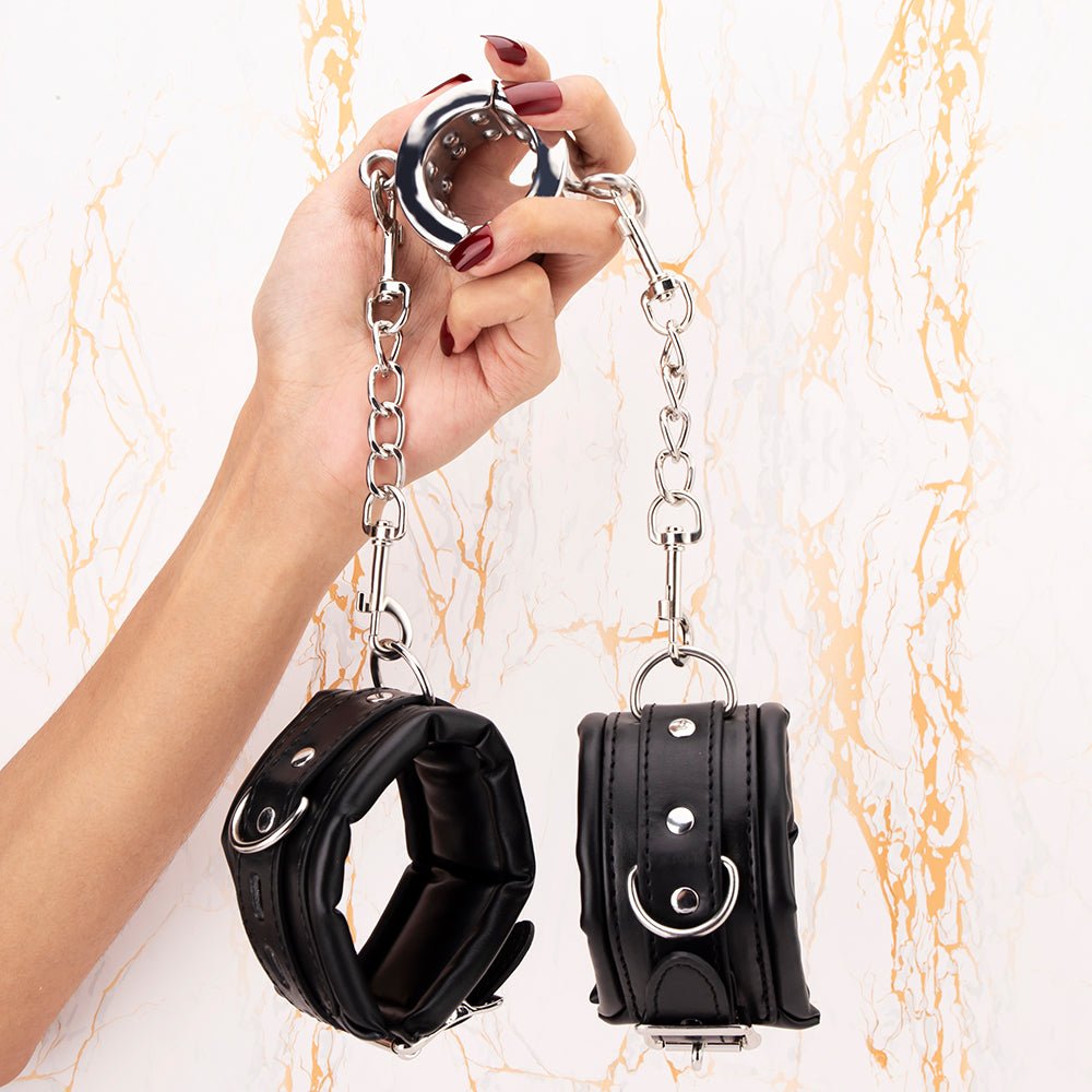 The Ball Breaker - Ball Stretcher with Ankle Cuffs - Oxy-shop