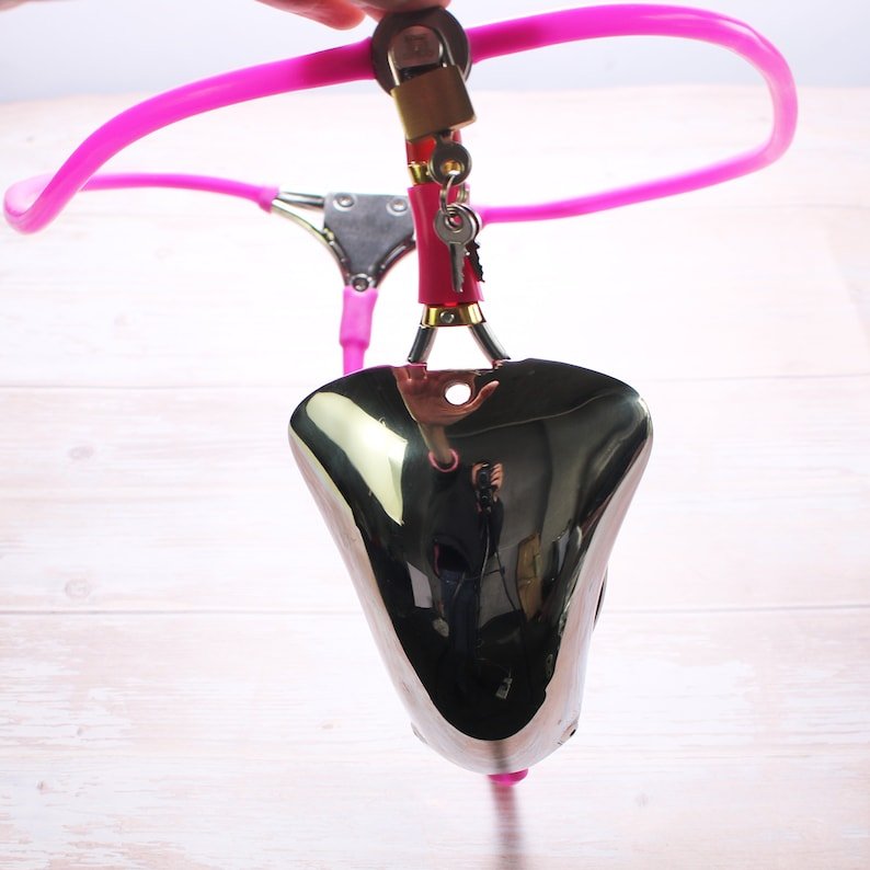 The Sissy Chastity Belt 01 - Oxy-shop