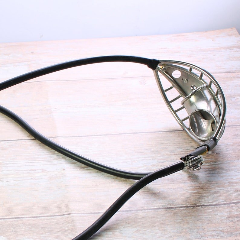 The Sissy Chastity Belt 05 - Oxy-shop